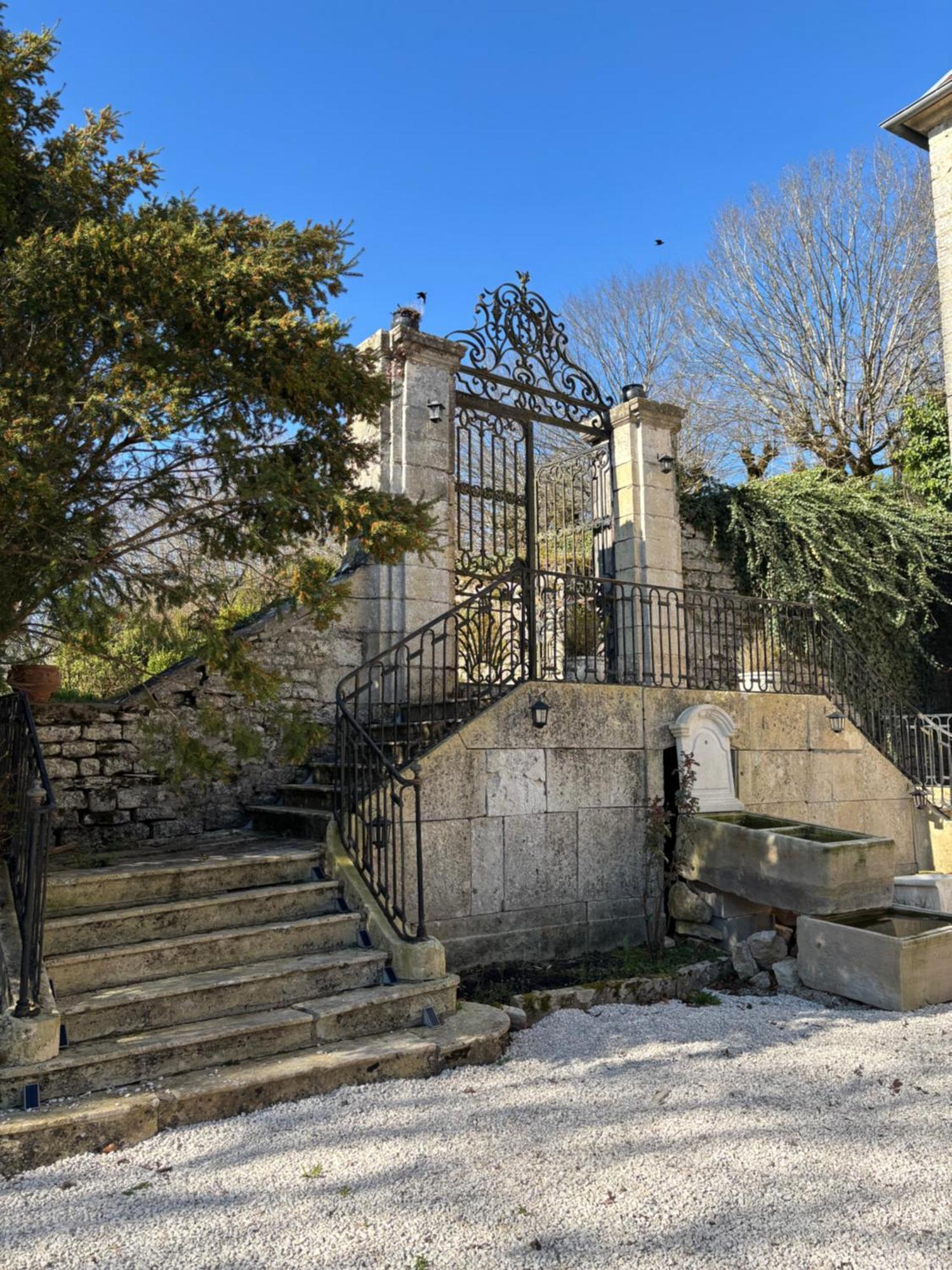 Chateau La Hussardiere Dampierre-sur-Salon Exteriör bild